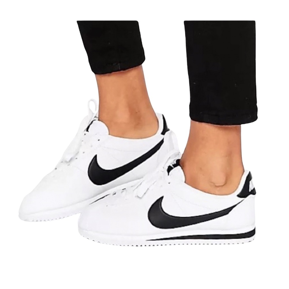 Nike Classic Cortez Leather Running shoe